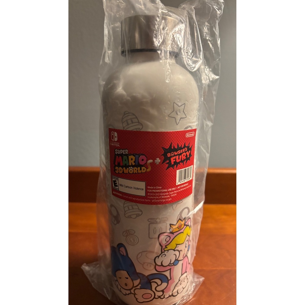 Nintendo Super Mario 3D World Bowsers Fury Promo Water Bottle Cat Mario NEW